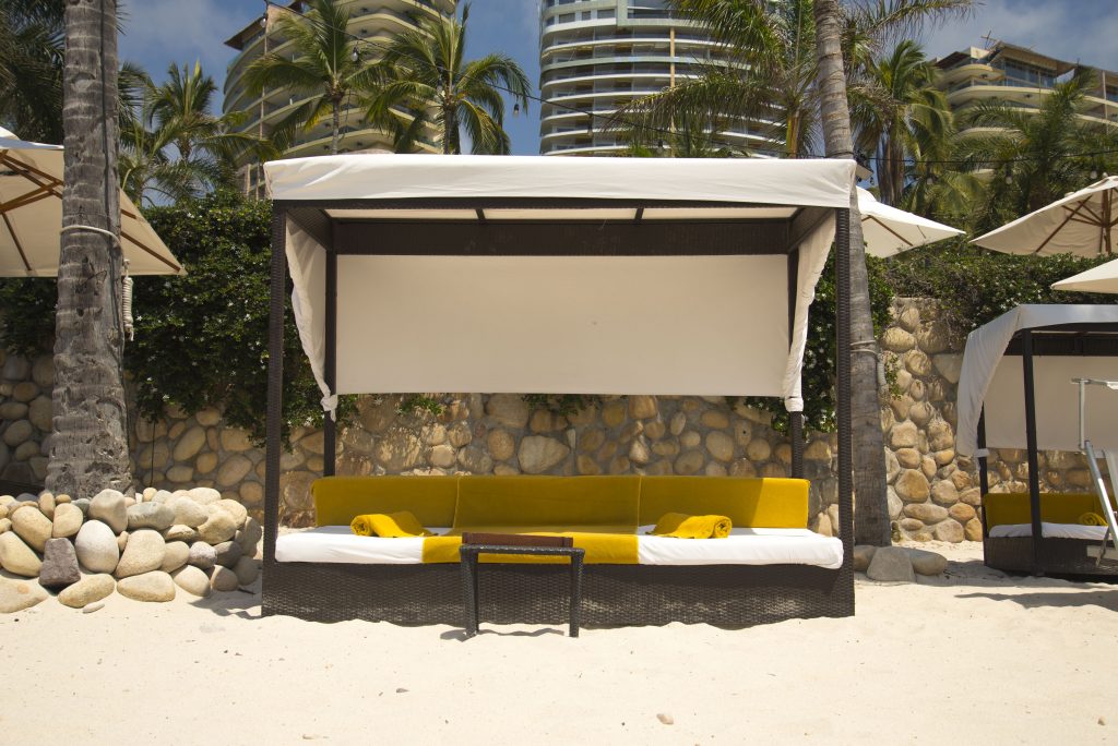 beach front snowbirds house