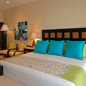 secondary-bedroom-three-bedroom-beach-residences-puerto-vallarta