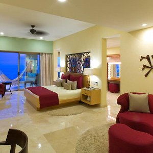 secondary-bedroom-three-bedroom-panorama-residences-puerto-vallarta_2